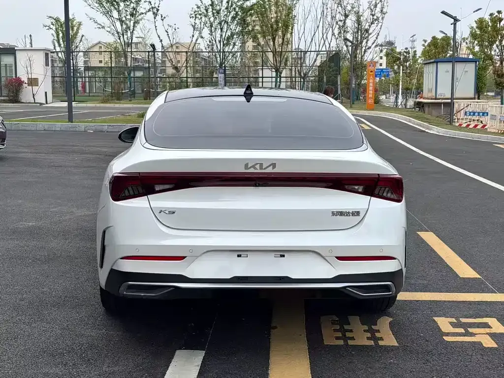 Kia K5 2022 из CN, фото 6