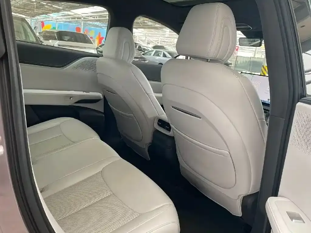 XPeng G6 2025 из CN, фото 6