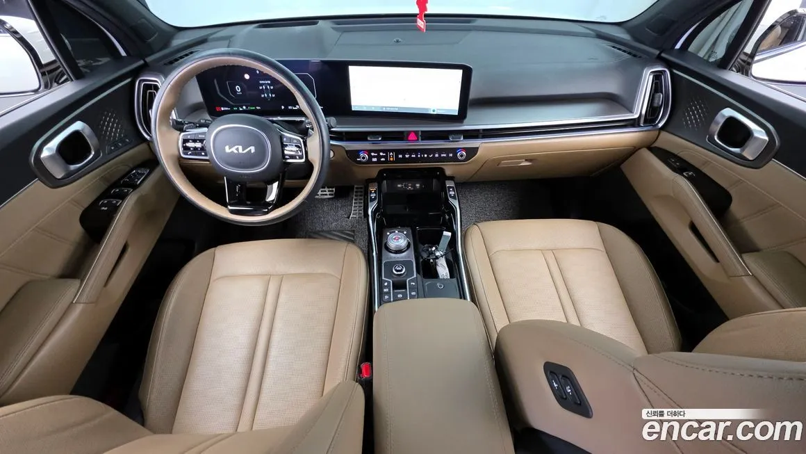 Kia Sorento — фото 6