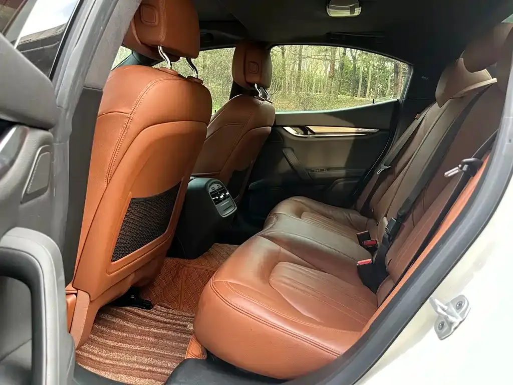 Maserati Ghibli 2023 из CN, фото 7