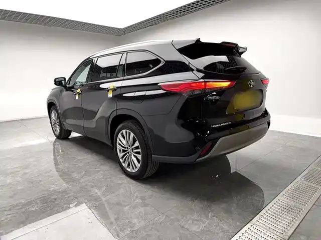 Toyota Highlander 2022 из CN, фото 8