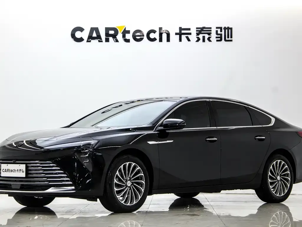 Buick LaCrosse 2025 из CN, фото 1