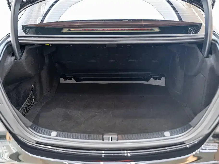 Mercedes-Benz E-Class 2023 из CN, фото 3