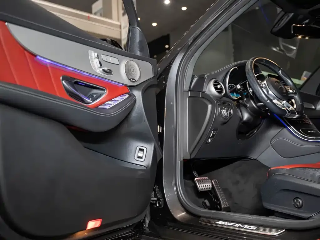 Mercedes-Benz GLC Coupe AMG — фото 6