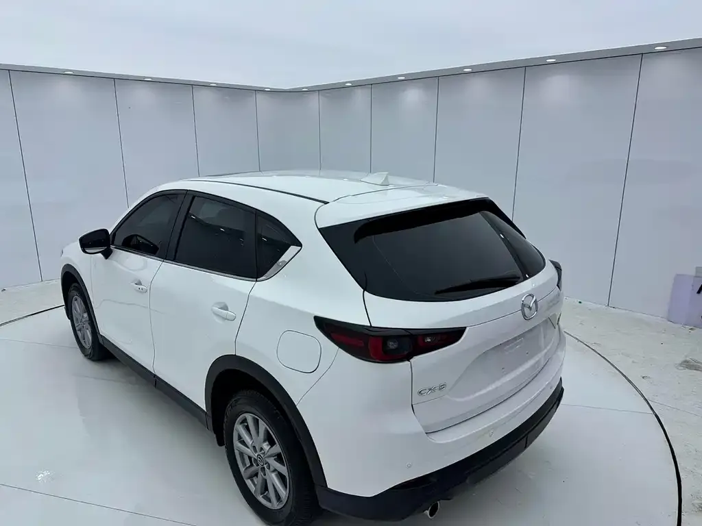 Mazda CX-5 2023 из CN, фото 2
