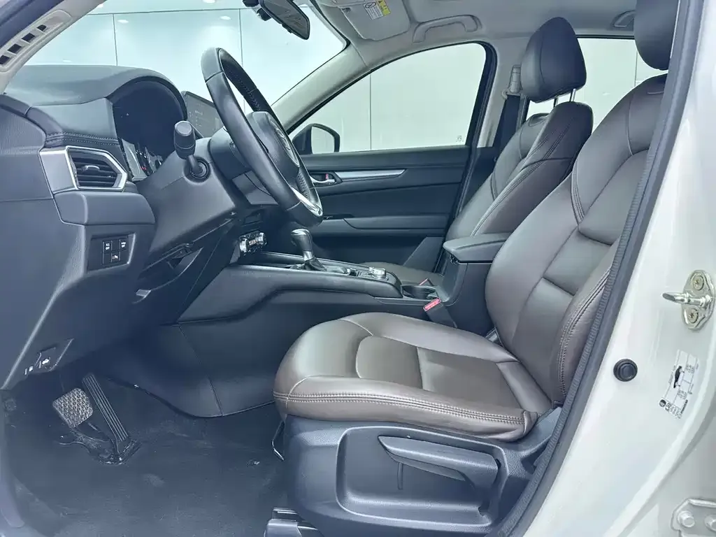 Mazda CX-5 2023 из CN, фото 10