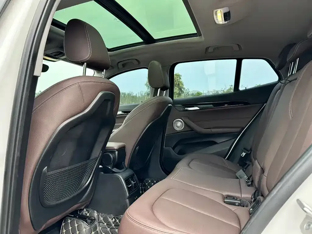BMW X2 2023 из CN, фото 2