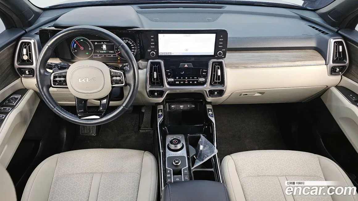 Kia Sorento — фото 8