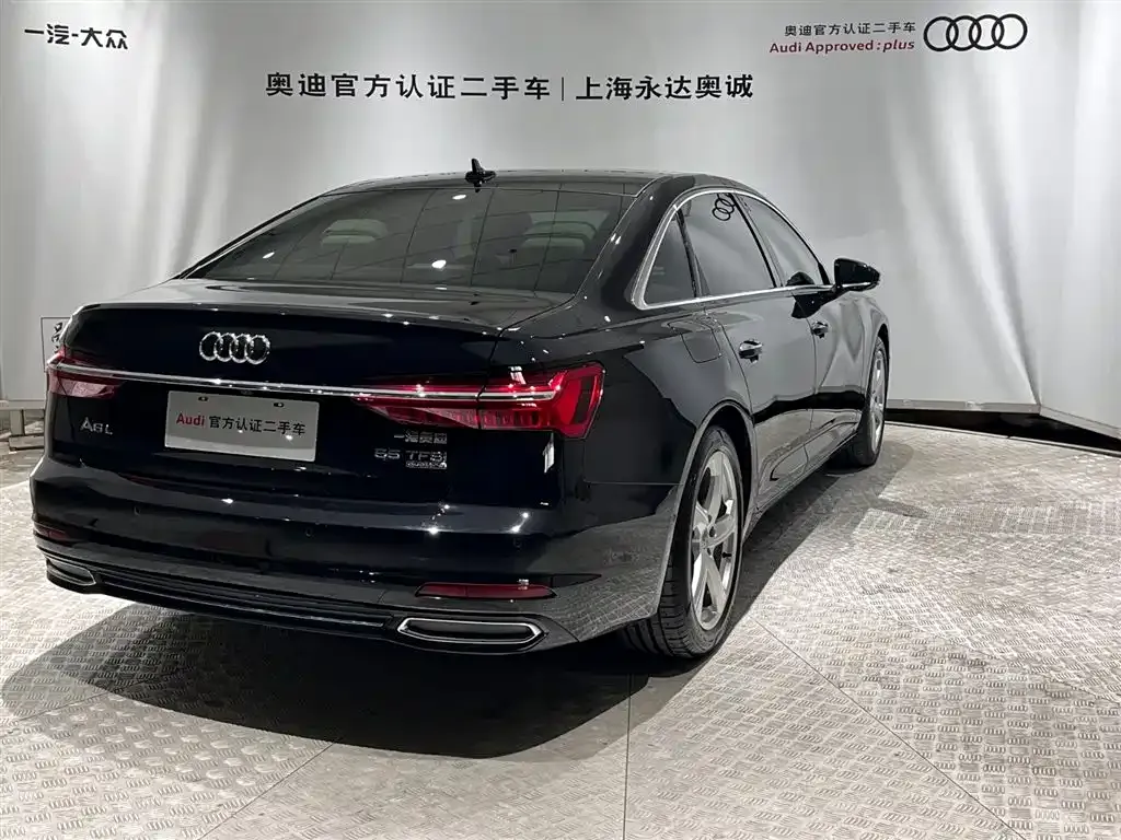 Audi A6L — фото 10