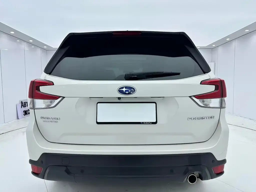 Subaru Forester 2022 из CN, фото 3