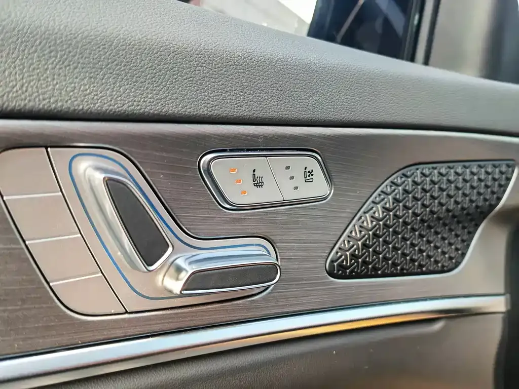 Jetour X70 PLUS 2025 из CN, фото 4
