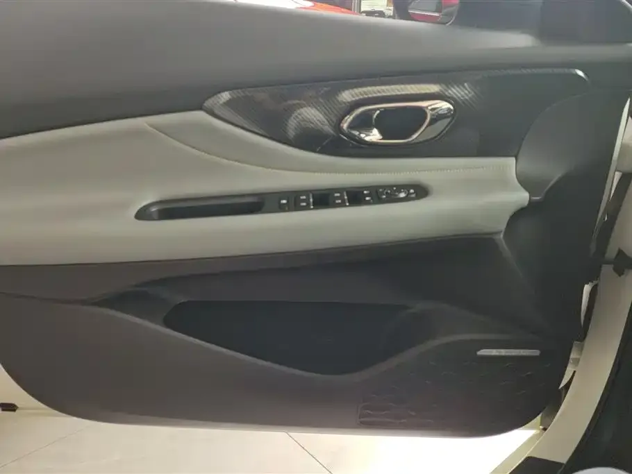 GAC Motor Shadow Leopard — фото 3
