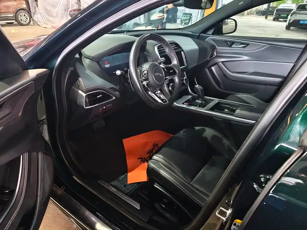Jaguar XEL 2021 из CN, фото 10