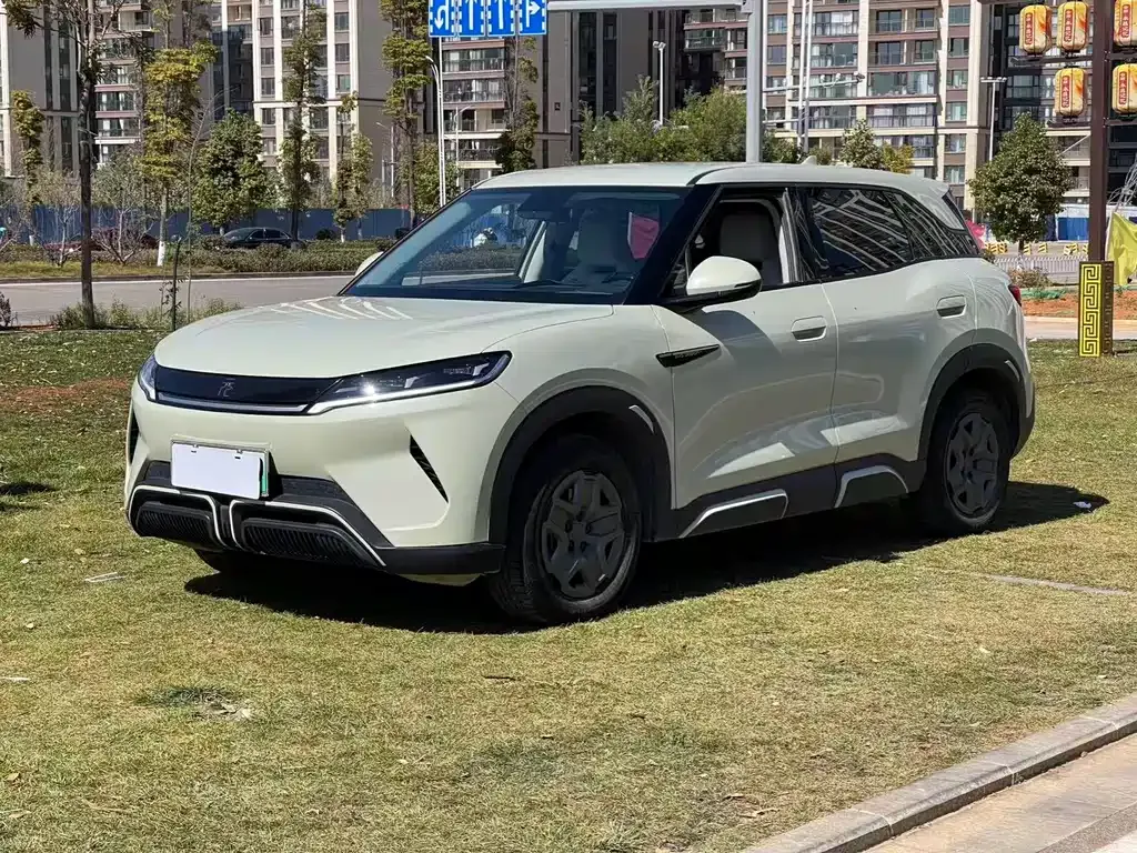 BYD Yuan UP 2025 из CN, фото 1
