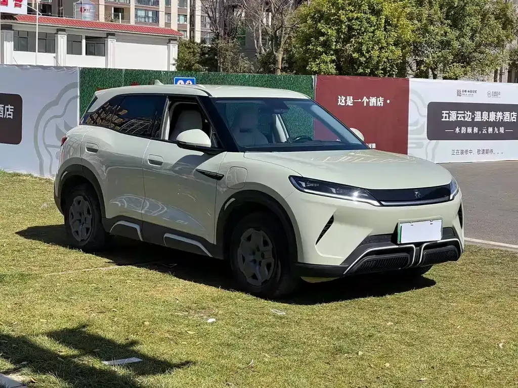 BYD Yuan UP 2025 из CN, фото 7