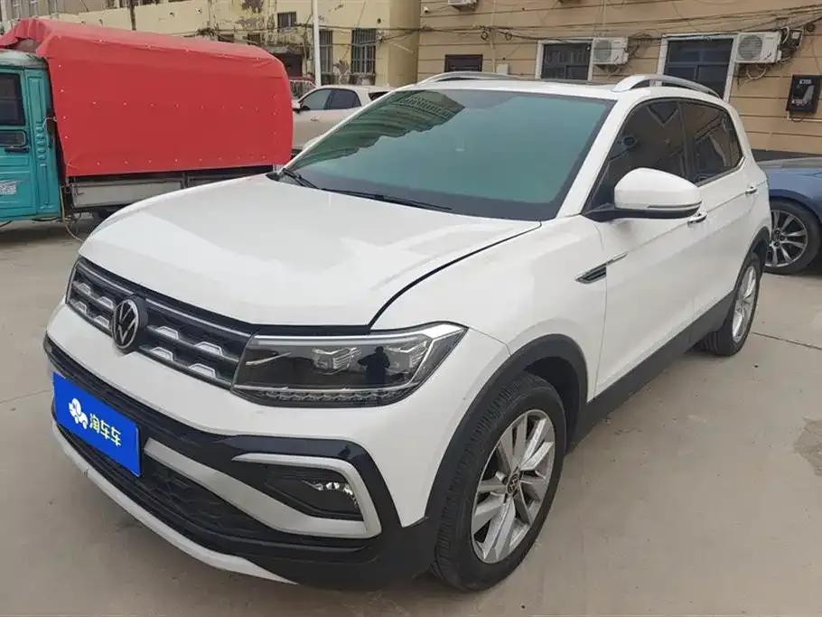 Volkswagen T-Cross — фото 1