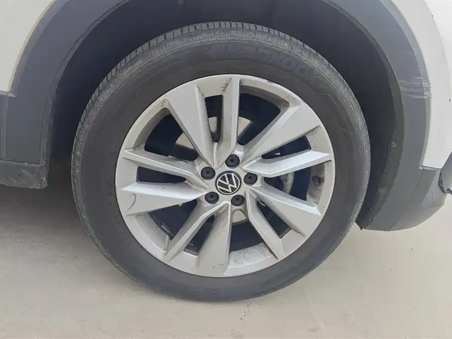 Volkswagen T-Cross — фото 4