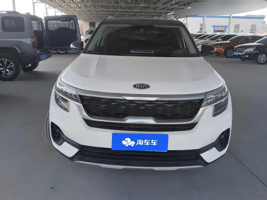 Kia KX3 2021 из CN, фото 4