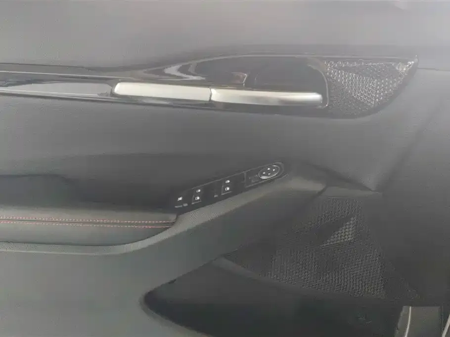 Kia KX3 2021 из CN, фото 2