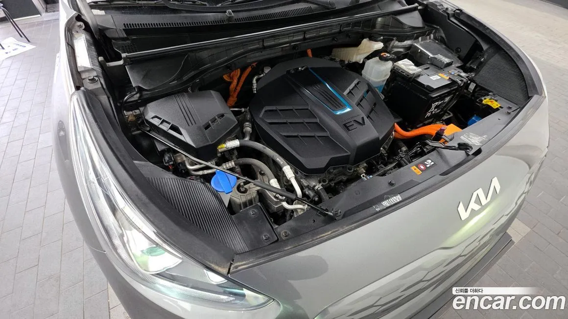 Kia Niro — фото 2