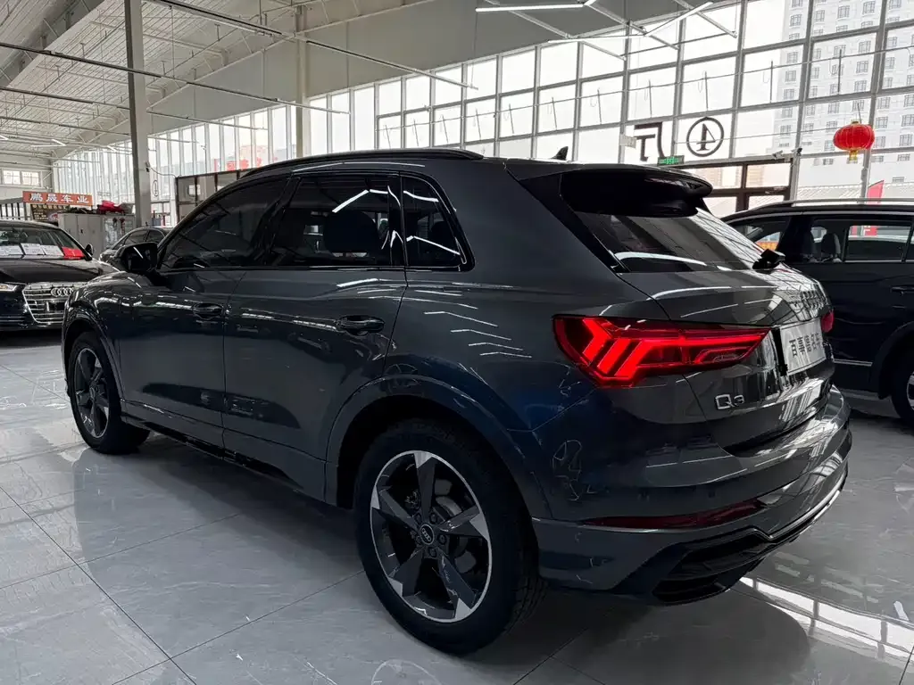 Audi Q3 2022 из CN, фото 10