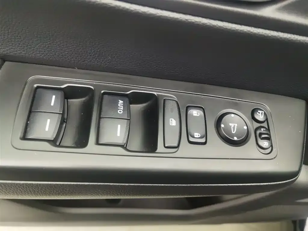 Honda CR-V 2023 из CN, фото 10