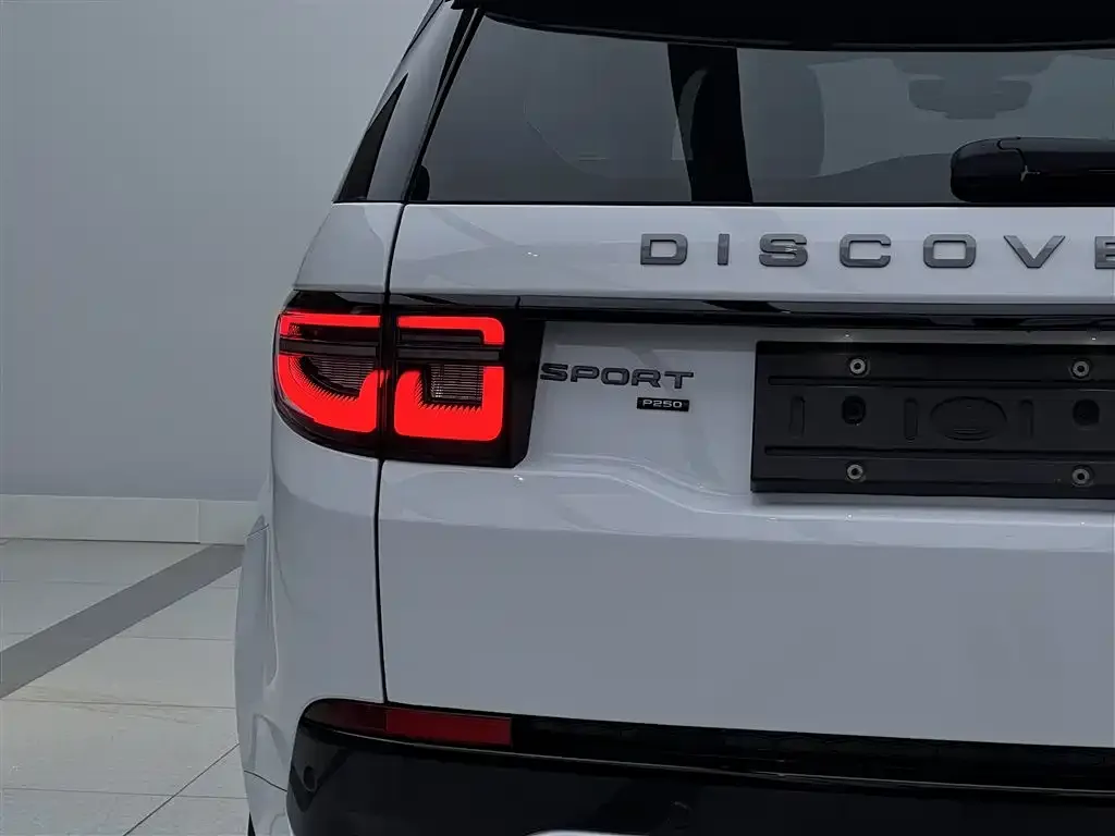Land Rover Discovery Sport — фото 3