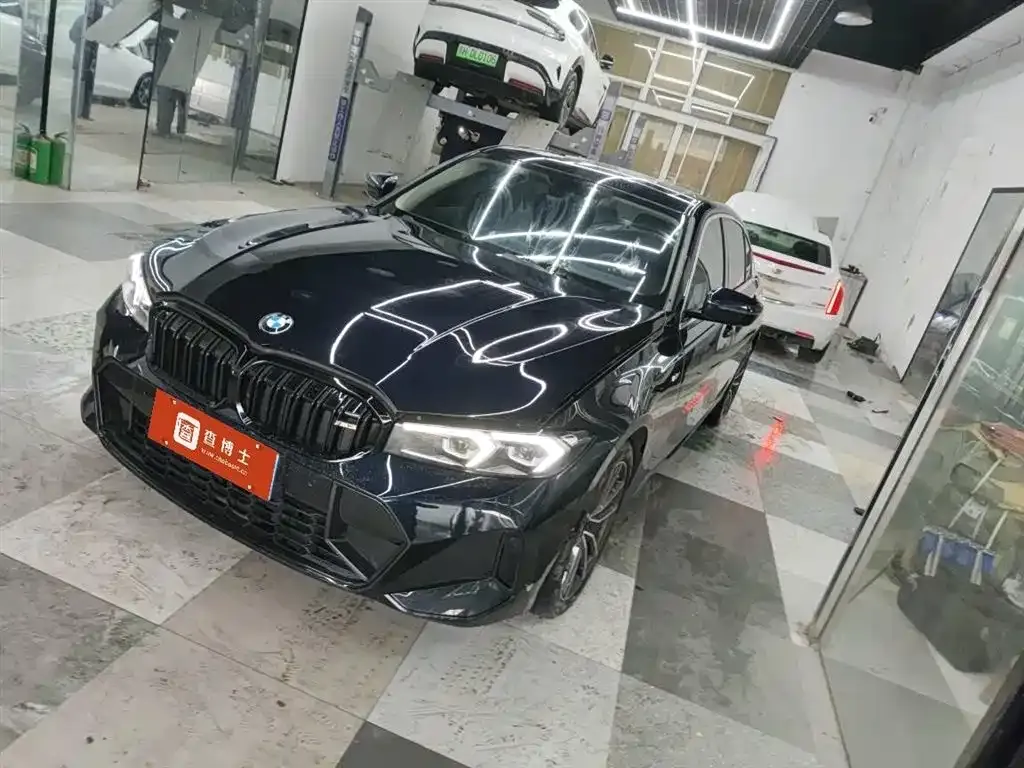 BMW 3 Series 2023 из CN, фото 1
