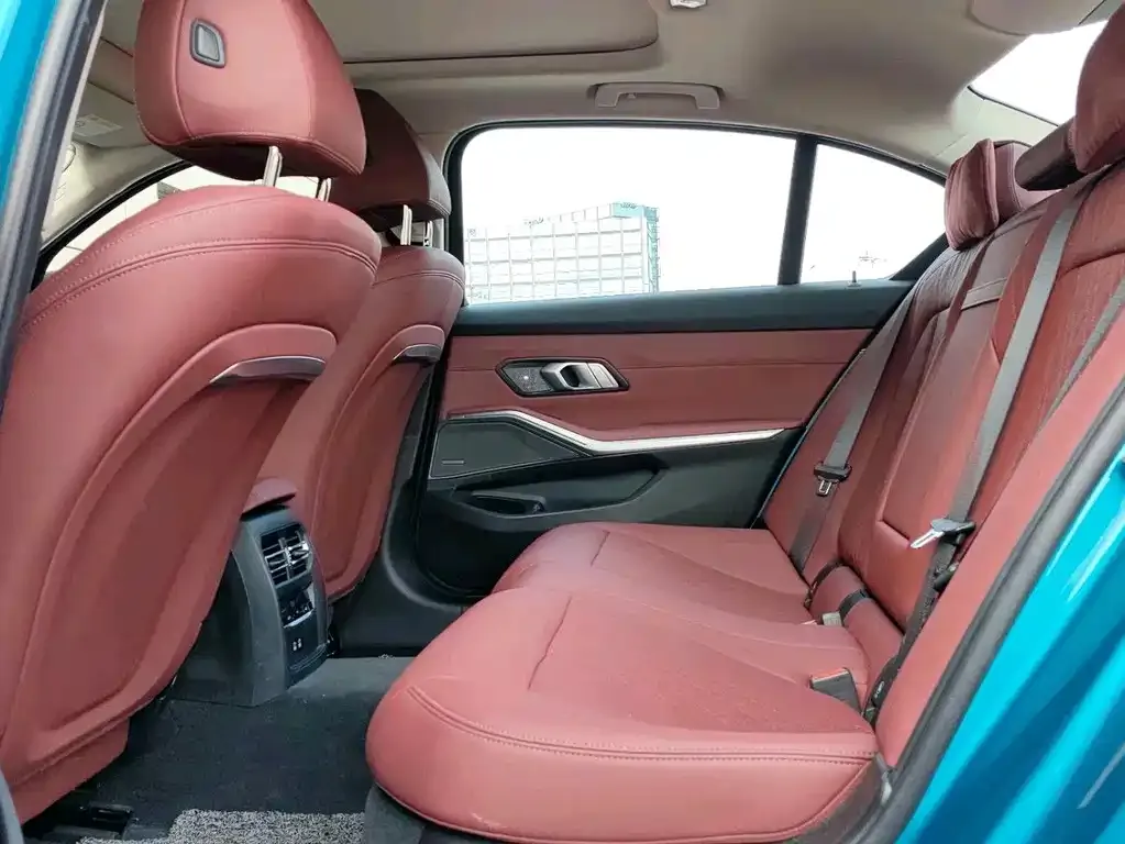 BMW i3 2024 из CN, фото 5