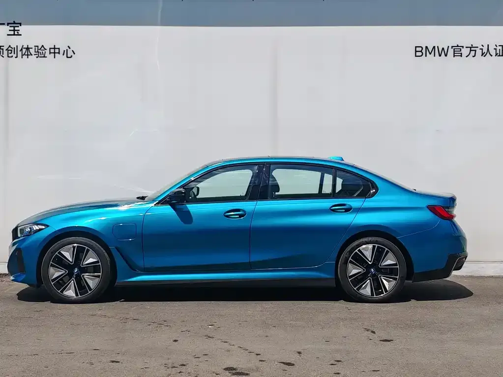 BMW i3 2024 из CN, фото 6