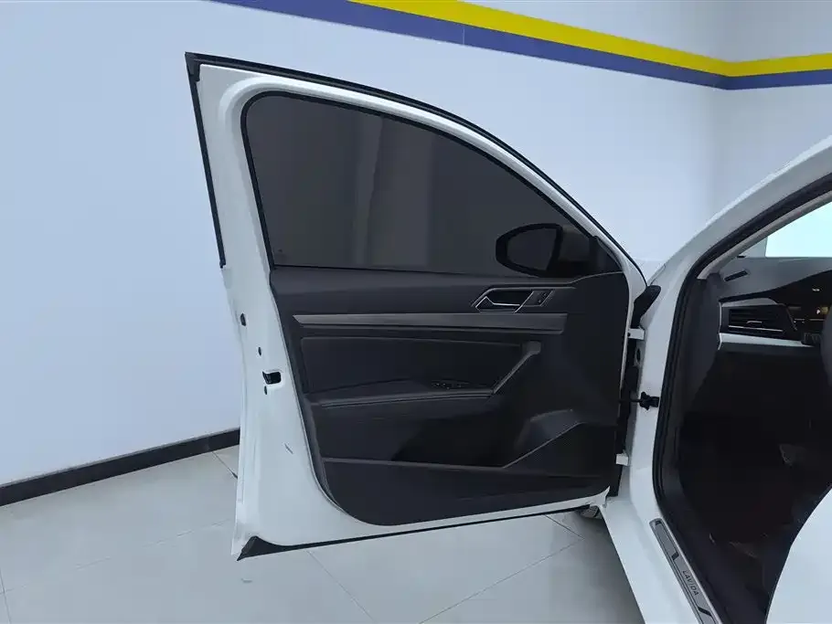 Volkswagen Lavida 2023 из CN, фото 7