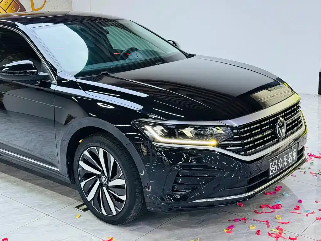 Volkswagen Passat — фото 2