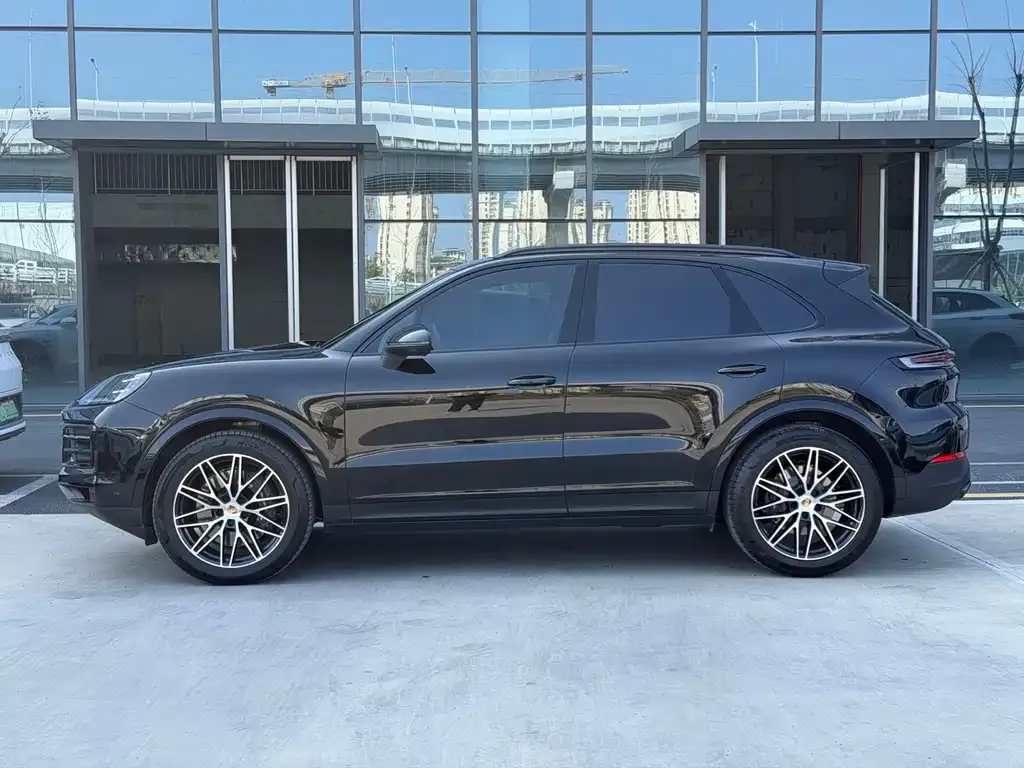 Porsche Cayenne — фото 9