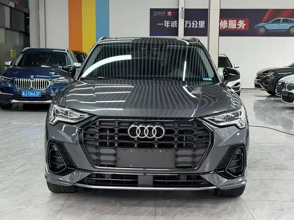 Audi Q3 2023 из CN, фото 10