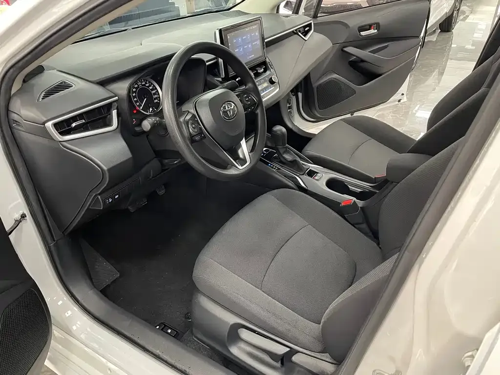 Toyota Corolla 2021 из CN, фото 6