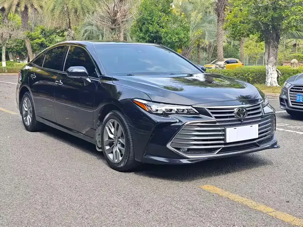 Toyota Avalon 2021 из CN, фото 8