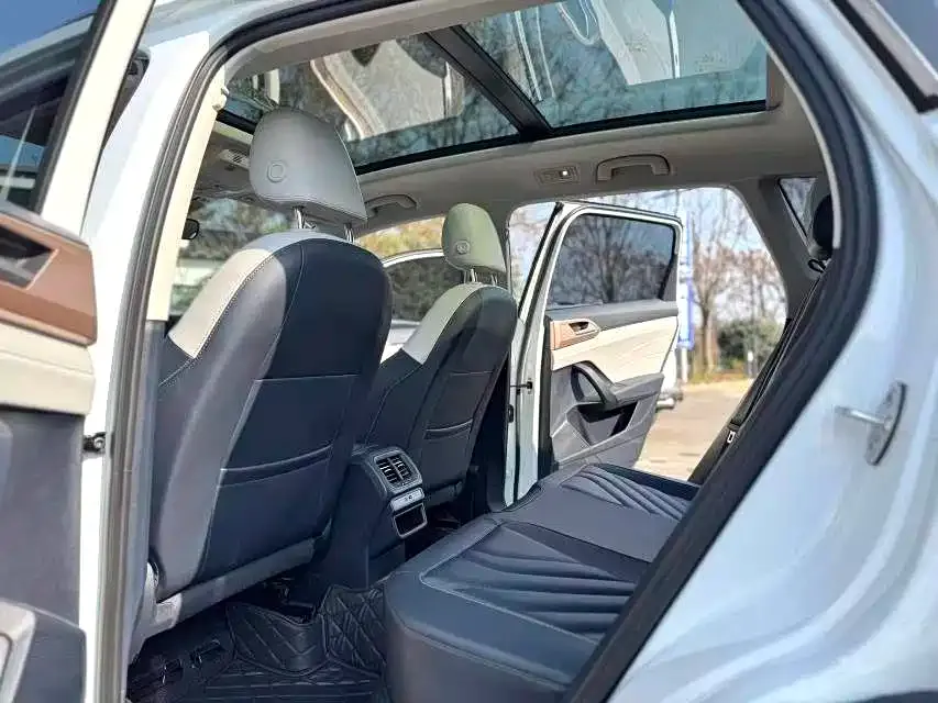 Volkswagen Tharu 2023 из CN, фото 5