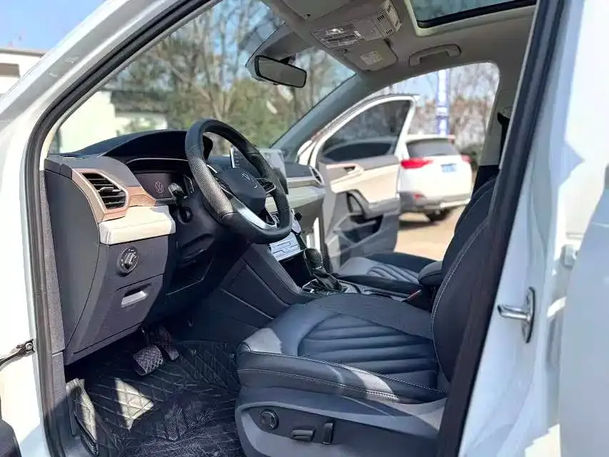 Volkswagen Tharu 2023 из CN, фото 4