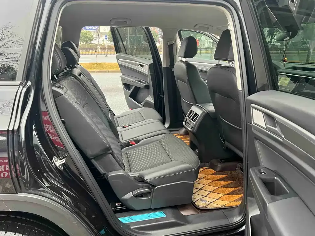 Volkswagen Teramont 2021 из CN, фото 5