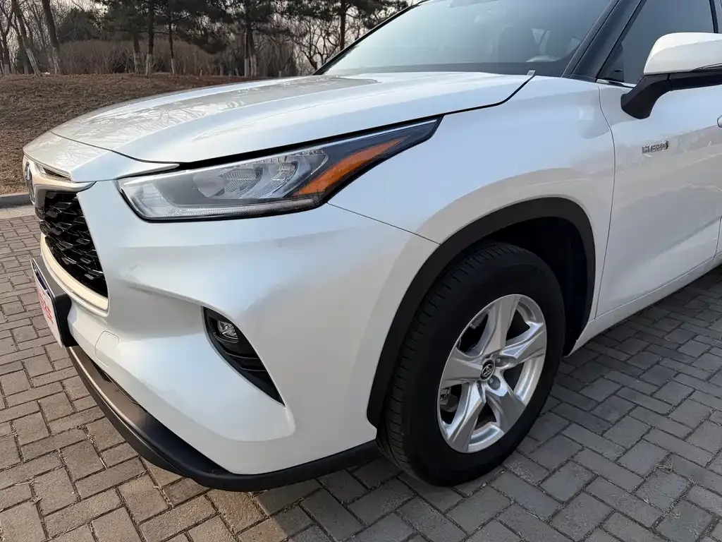 Toyota Highlander 2024 из CN, фото 5