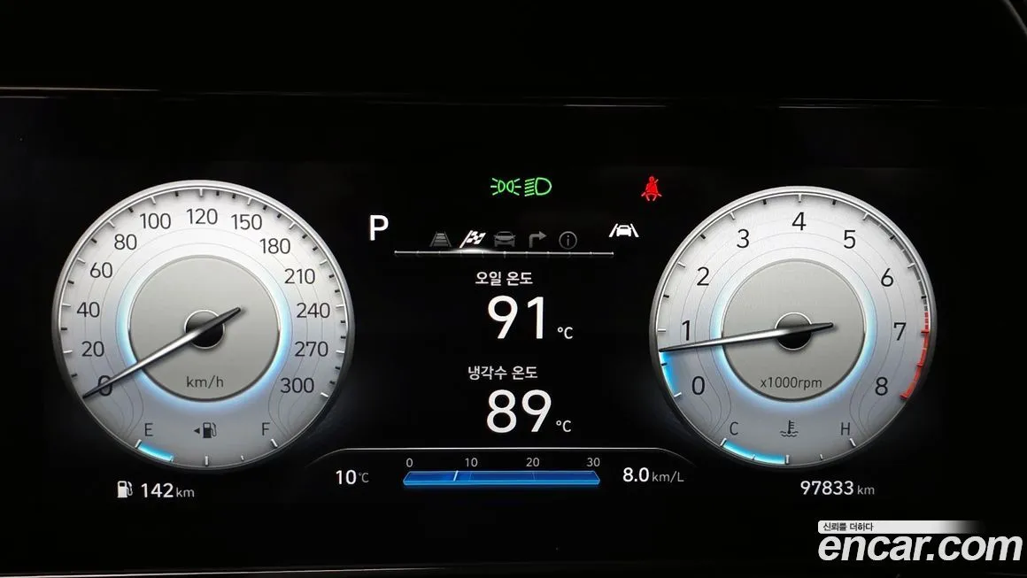 Hyundai AVANTE 2022 из KR, фото 2