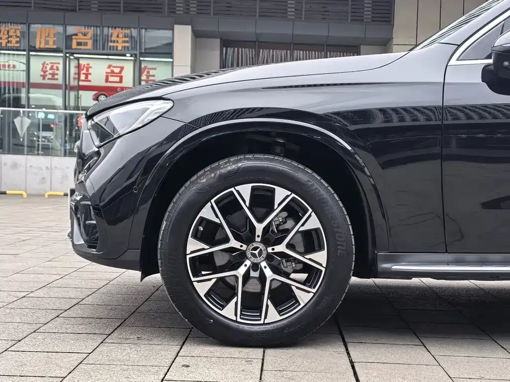 Mercedes-Benz GLC — фото 2