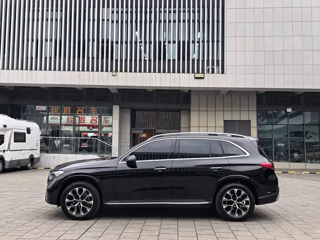 Mercedes-Benz GLC — фото 3