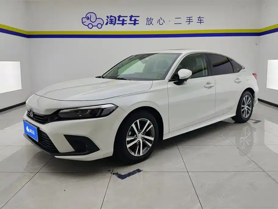 Honda Civic — фото 1