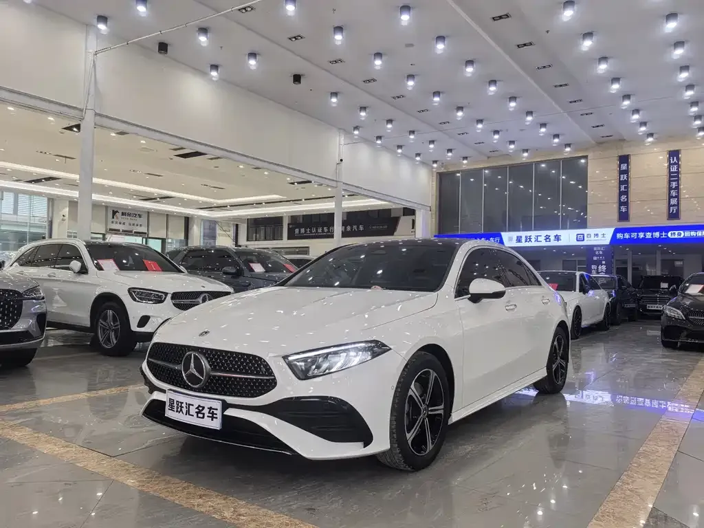Mercedes-Benz A-Class 2024 из CN, фото 1