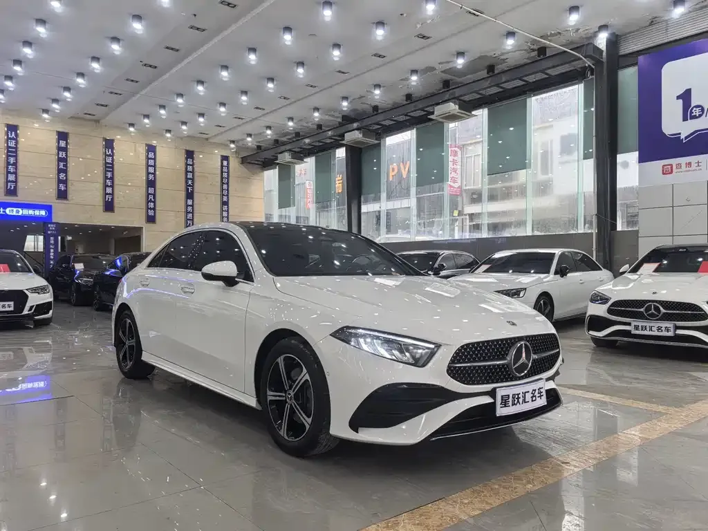 Mercedes-Benz A-Class 2024 из CN, фото 8