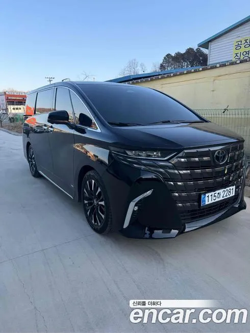 Toyota Alphard 2025 из KR, фото 2