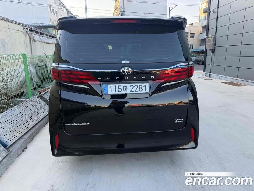 Toyota Alphard 2025 из KR, фото 8