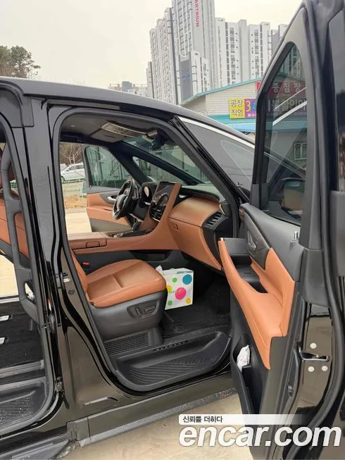 Toyota Alphard 2025 из KR, фото 6