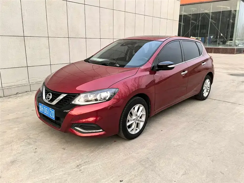 Nissan Tiida 2023 из CN, фото 1